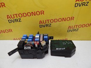 Блок запобіжників 1.6B 9121325401 Hyundai Accent 2000 - 2005 9121325401 фото