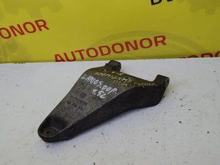 Кронштейн кріплення генератора 1.5B 96352550 Daewoo Lanos 1997 - 2008 96352550 фото