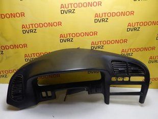 Trim торпеди B06A55421 Mazda 323F 1994 - 1998