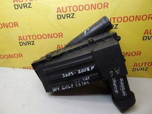 Корпус воздушного фильтра 1.9D 3C0129607AF Volkswagen Golf V 2003 - 2008 3C0129607AF фото