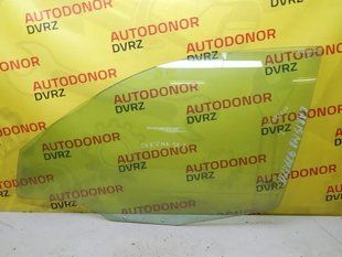 Glass front left doors Mitsubishi Carisma 1995 - 2004