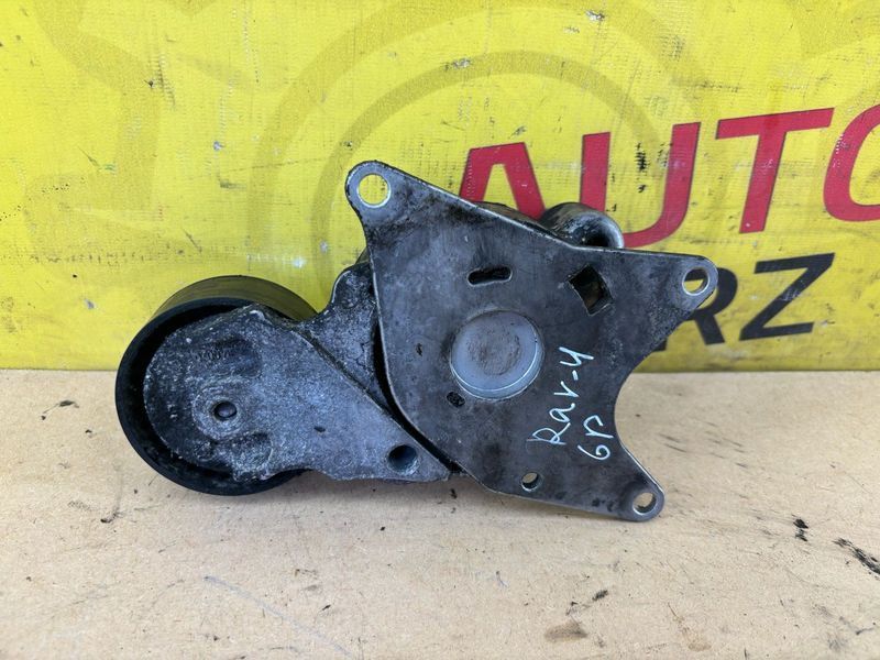 Toyota RAV-4 2.2d 2006-2013 Натяжитель ремня 16620-0R010   16620-0R010 1 фото
