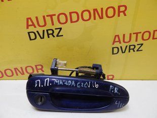 Ручка передніх правих дверей зовнішня синя 4 контакти Mazda 626 1991 - 1997 1755878 фото