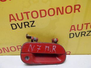 Ручка передніх правих дверей зовнішня червона Hyundai Lantra 1990 - 1995 6376957 фото