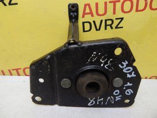 Подушка двигателя левая 1.6D 96230491 Peugeot 307 2001 - 2008 96230491 фото