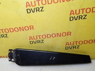 Накладка центральної стійки дверей седан 8E0853289DY9B Audi A4 2004 - 2007 8E0853289DY9B фото