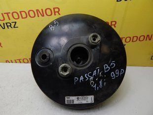 Вакуумний підсилювач гальм 1.8B 8D0612105F Volkswagen Passat B5 1996 - 2000 8D0612105F фото