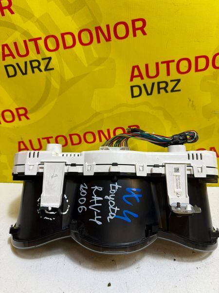 Toyota RAV4 2006-2009 Щиток приборов 8380042d13    8380042d13 фото