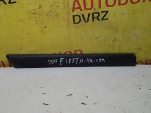 Накладка переднього правого крила 2S51B29076ACW Ford Fiesta 2002 - 2005 2S51B29076ACW фото