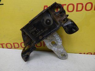 Подушка двигателя левая 1.4B 8V517M121AE Ford Fiesta 2008 - 2012 8V517M121AE фото