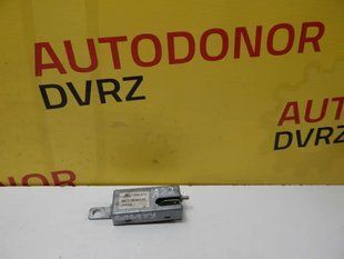 Підсилювач антени 6M2T18C847AC Ford Galaxy 2006 - 2015 6M2T18C847AC фото