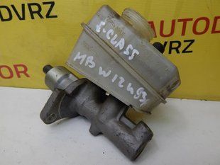 Главный тормозной цилиндр 2024300002 Mercedes-Benz E-Class 1989 - 1993 2024300002 фото